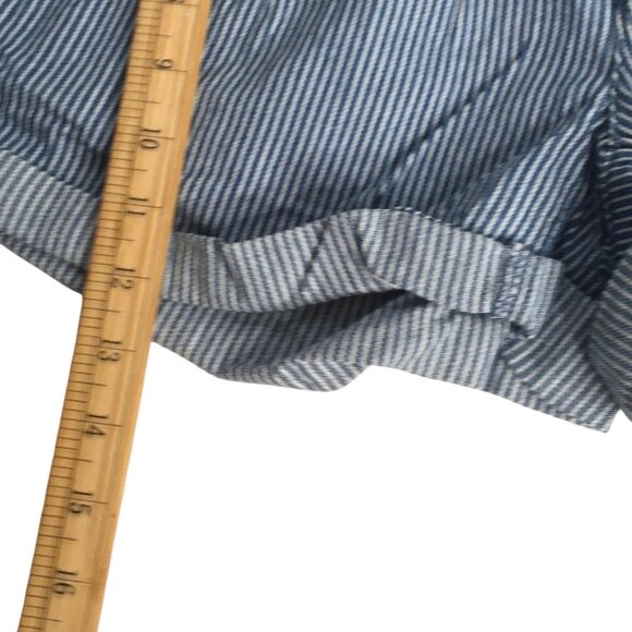 I Love H81 Denim Shorts Womens 29 Blue White Pinstripe Cuffed Roll Hem Pleated - Picture 5 of 13